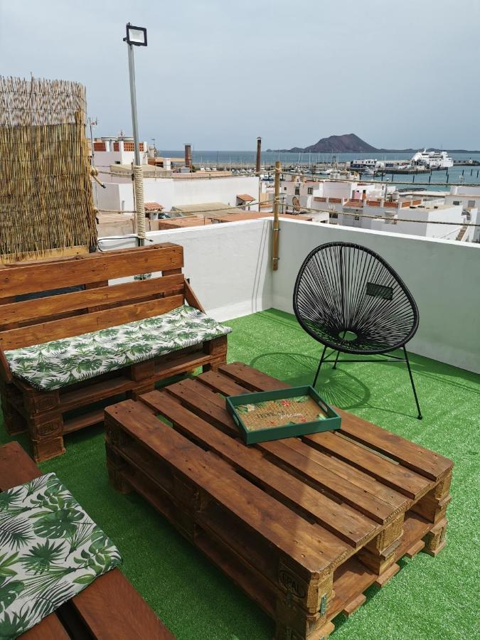 Centro De Corralejo Con Vistas A Isla De Lobos Vila Exterior foto